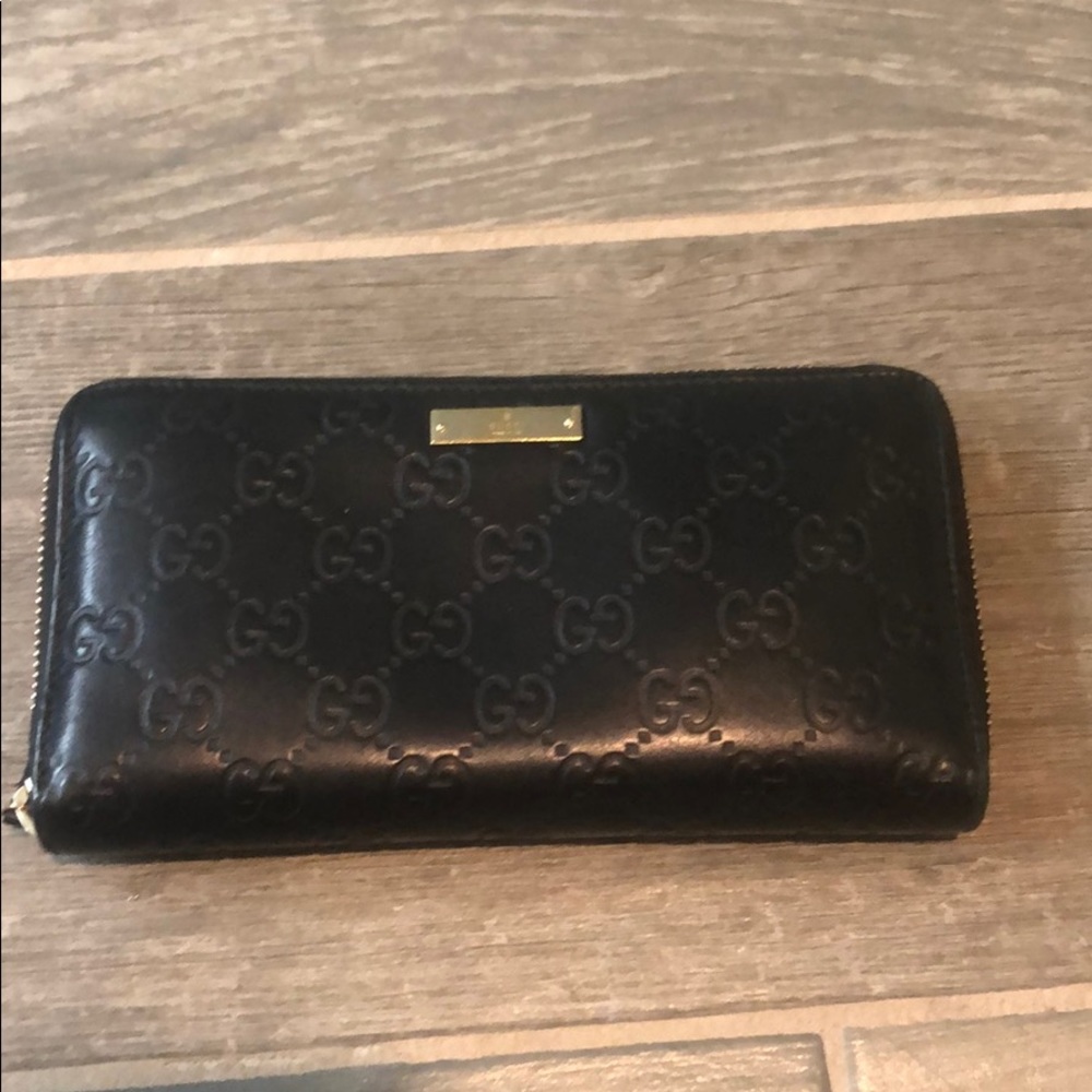 Gucci wallet
